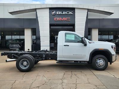 New 2026 GMC Sierra 3500 Regular Cab 60 CA Cab Chassis for sale #GT955 - photo 1