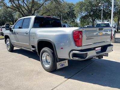 New 2026 Chevrolet Silverado 3500 High Country Crew Cab for sale #TF118599 - photo 2