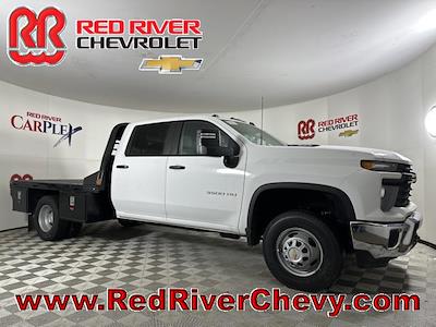 2025 Chevrolet Silverado 3500 Crew Cab 4WD, Flatbed Truck for sale #F133977 - photo 1