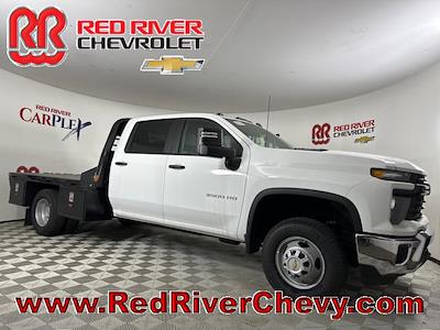 New 2025 Chevrolet Silverado 3500 Work Truck Crew Cab 4WD Flatbed Truck for sale #F153997 - photo 1