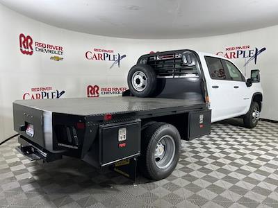 New 2025 Chevrolet Silverado 3500 Crew Cab Flatbed Truck for sale #F319895 - photo 2