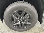New 2025 Chevrolet Silverado 1500 Custom Crew Cab Pickup for sale #Z303521 - photo 27