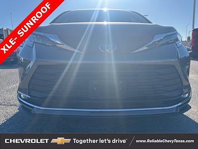 2021 Toyota Sienna FWD Minivan for sale #25C1225 - photo 2