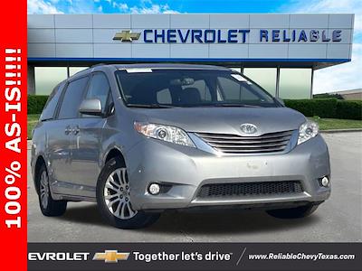 2016 Toyota Sienna FWD Minivan for sale #25C225 - photo 1