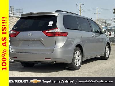 2017 Toyota Sienna FWD Minivan for sale #25C252 - photo 2