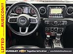 2020 Jeep Gladiator Crew Cab 4x4 Pickup for sale #25C572 - photo 12