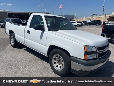 2007 Chevrolet Silverado 1500 Regular Cab 4x2 Pickup for sale #25C728 - photo 1