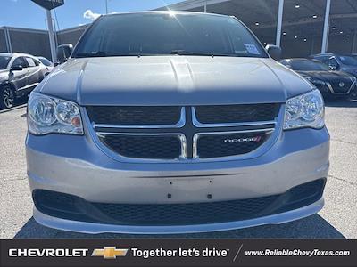 Used 2018 Dodge Grand Caravan SE Minivan for sale #26C029 - photo 2