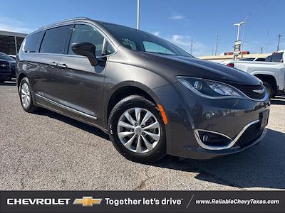 2019 Chrysler Pacifica FWD Minivan for sale #26C080 - photo 1