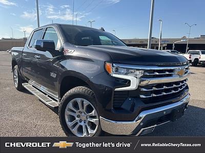 Used 2022 Chevrolet Silverado 1500 - photo 1