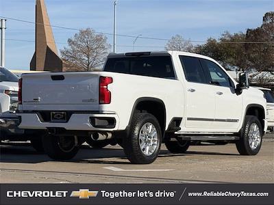 Used 2025 Chevrolet Silverado 2500 - photo 1