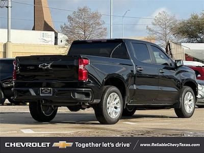 Used 2024 Chevrolet Silverado 1500 - photo 1