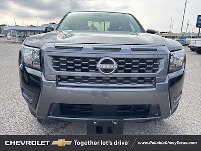 Used 2025 Nissan Frontier - photo 1