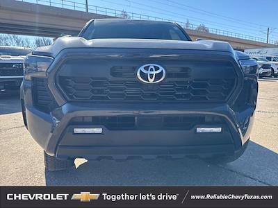 Used 2025 Toyota Tacoma - photo 1