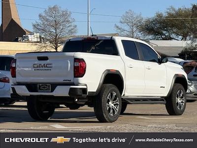 Used 2025 GMC Canyon - photo 1