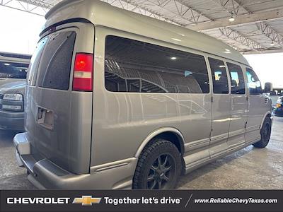 Used 2010 GMC Savana 2500 Passenger Van for sale #A1130638 - photo 2