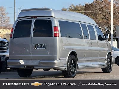 Used 2010 GMC Savana 2500 - photo 1