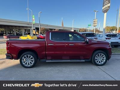 2019 Chevrolet Silverado 1500 Crew Cab 4x4 Pickup for sale #KG163199 - photo 2