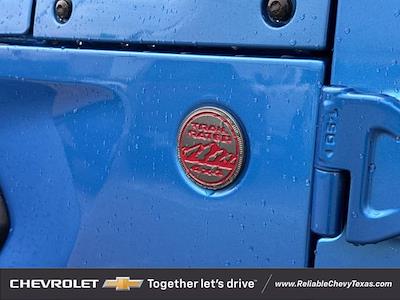 2020 Jeep Gladiator Crew Cab 4x4 Pickup for sale #PLL185603 - photo 2