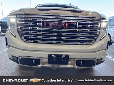 Used 2026 GMC Sierra 1500 - photo 1