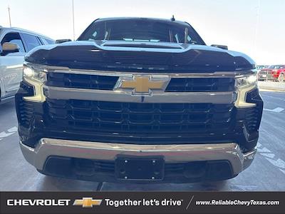 Used 2025 Chevrolet Silverado 1500 LT Crew Cab for sale #S1105701 - photo 2