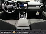 2025 Chevrolet Colorado Crew Cab 4WD Pickup for sale #S1131927 - photo 10