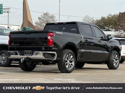 Used 2025 Chevrolet Silverado 1500 - photo 1