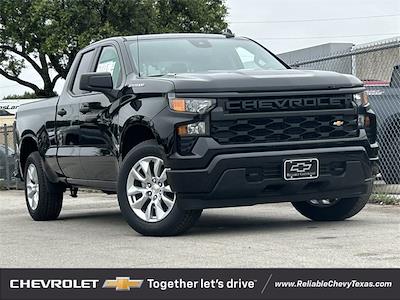 New 2025 Chevrolet Silverado 1500 Custom Double Cab Pickup for sale #SZ299836 - photo 2