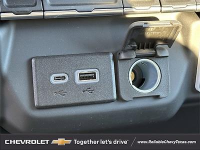 Used 2026 Chevrolet Silverado 2500 - photo 1