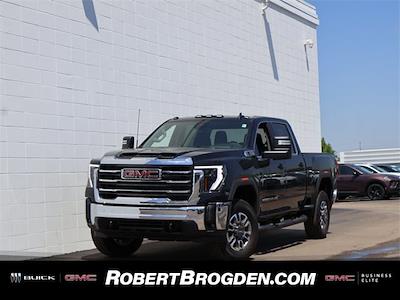 New 2025 GMC Sierra 2500 SLE Crew Cab 4WD Pickup for sale #61927A - photo 1