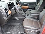 New 2025 GMC Canyon AT4 Crew Cab 4WD Pickup for sale #63461 - photo 43