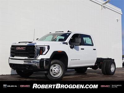 New 2025 GMC Sierra 3500 Pro Crew Cab 4WD Cab Chassis for sale #64950 - photo 1