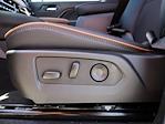 New 2025 GMC Canyon AT4 Crew Cab 4WD Pickup for sale #65949 - photo 19