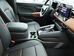 New 2026 GMC Canyon AT4 Crew Cab 4WD Pickup for sale #66444 - photo 9
