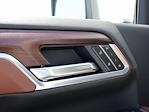 New 2025 GMC Sierra 2500 Denali Ultimate Crew Cab 4WD Pickup for sale #69650B - photo 19
