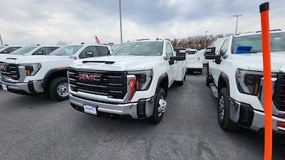 2024 GMC Sierra 3500 Regular Cab 4WD, Reading Classic II Steel Service Truck for sale #24WG86 - photo 1