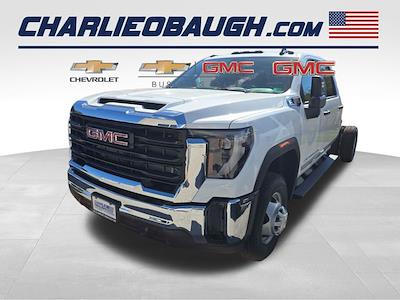 2026 GMC Sierra 3500 Crew Cab DRW 4WD Cab Chassis for sale #26WG22 - photo 1
