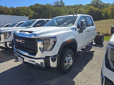 New 2026 GMC Sierra 3500 - photo 1