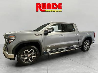 New 2025 GMC Sierra 1500 SLT Crew Cab 4WD Pickup for sale #SG312369 - photo 1