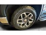 New 2025 GMC Sierra 1500 SLT Crew Cab 4WD Pickup for sale #SG339965 - photo 18