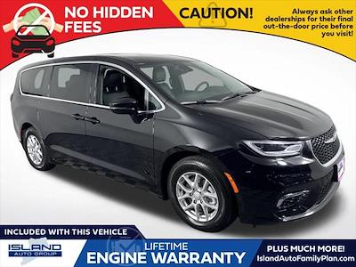 2025 Chrysler Pacifica FWD Minivan for sale #999147 - photo 1