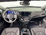 Used 2025 Chrysler Pacifica Select Minivan for sale #999147 - photo 16