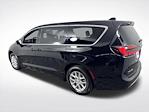 Used 2025 Chrysler Pacifica Select Minivan for sale #999147 - photo 9