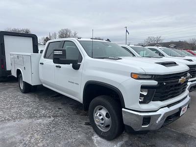 New 2024 Chevrolet Silverado 3500 Work Truck Crew Cab 4WD 9' Reading Service Truck for sale #24F667 - photo 1