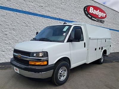 New 2025 Chevrolet Express 3500 - photo 1