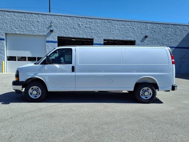 New 2026 Chevrolet Express 2500 - photo 6