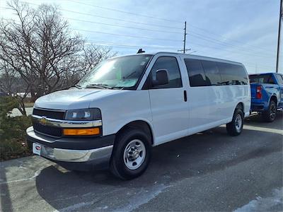 Used 2025 Chevrolet Express 3500 - photo 1