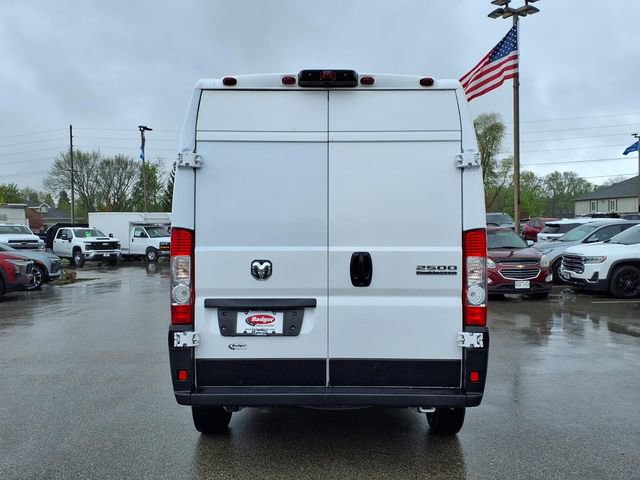 Used 2024 Ram ProMaster 2500 - photo 7