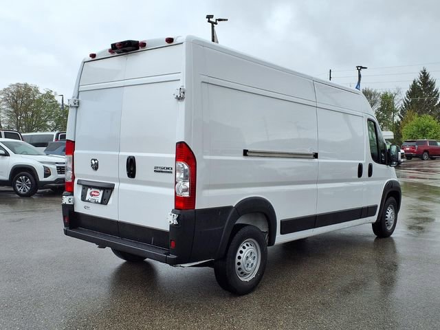 Used 2024 Ram ProMaster 2500 - photo 2