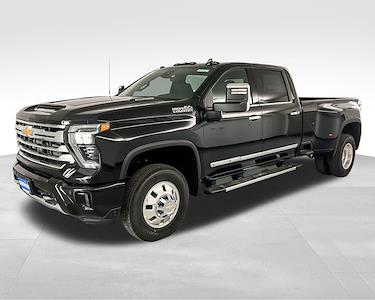 New 2025 Chevrolet Silverado 3500 High Country Crew Cab 4WD Pickup for sale #K250402 - photo 1